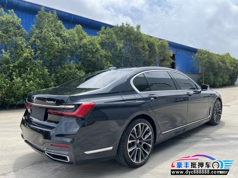 20年宝马7系轿车抵押车出售
