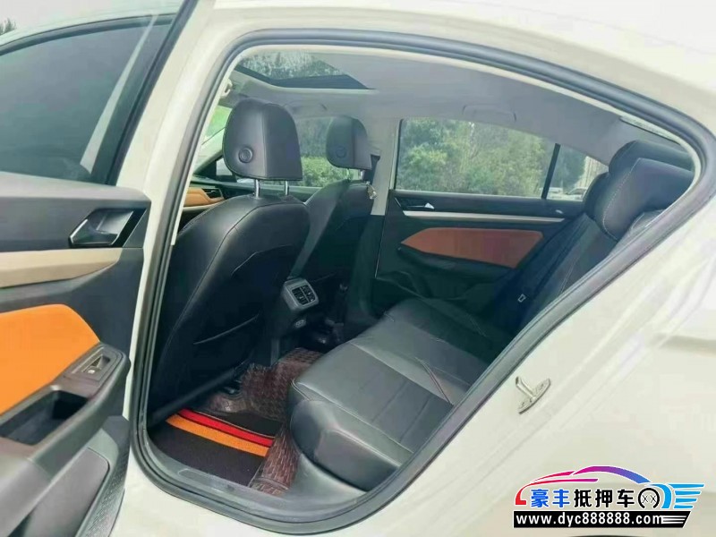 24年大众宝来轿车抵押车出售