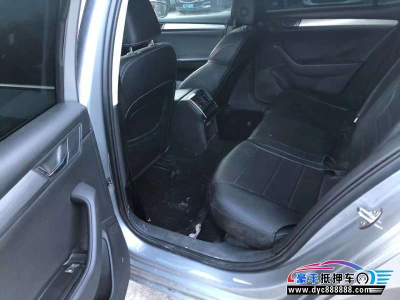 18年斯柯达速派轿车抵押车出售