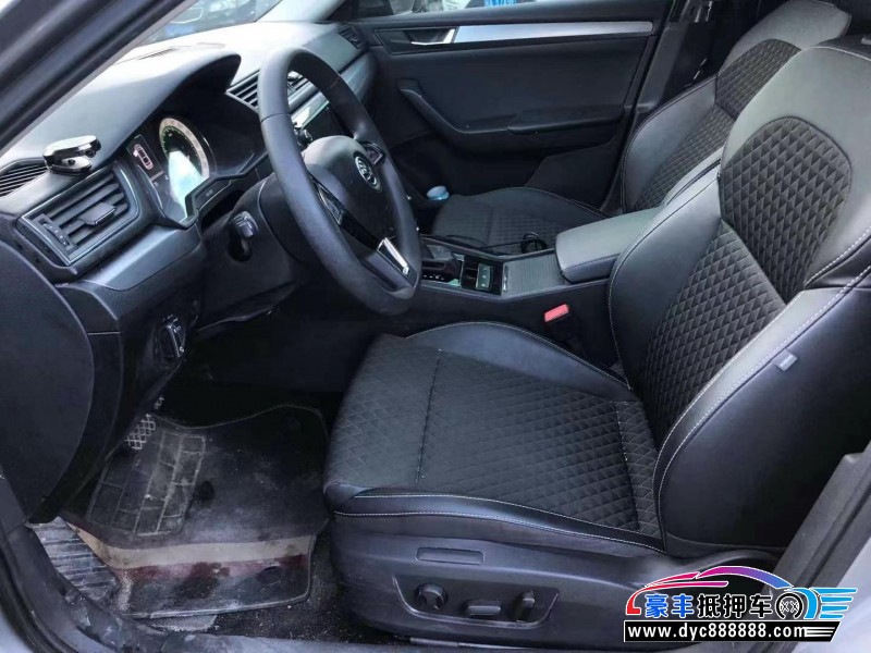 18年斯柯达速派轿车抵押车出售