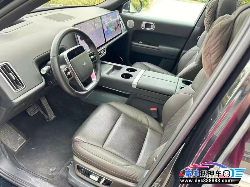 23年理想L8轿车抵押车出售