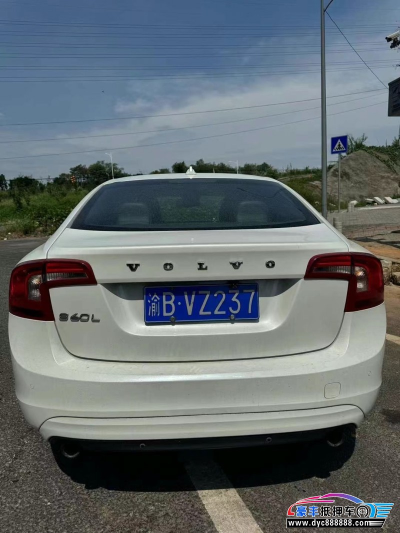 16年沃尔沃S60轿车抵押车出售