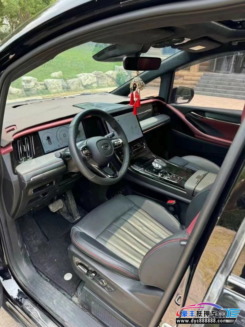 23年传祺M8轿车抵押车出售