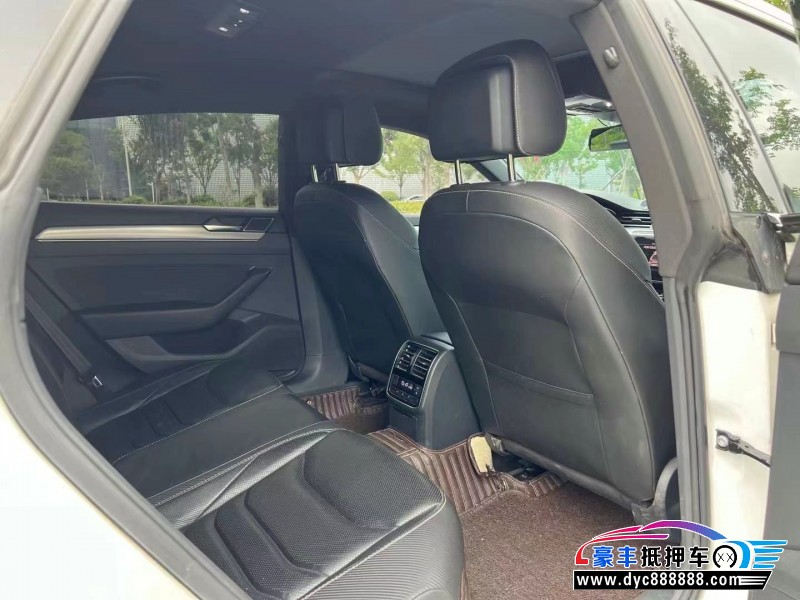 18年大众CC轿车抵押车出售