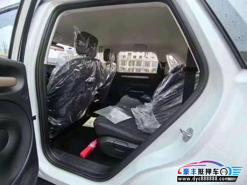 23年宝骏云朵轿车抵押车出售