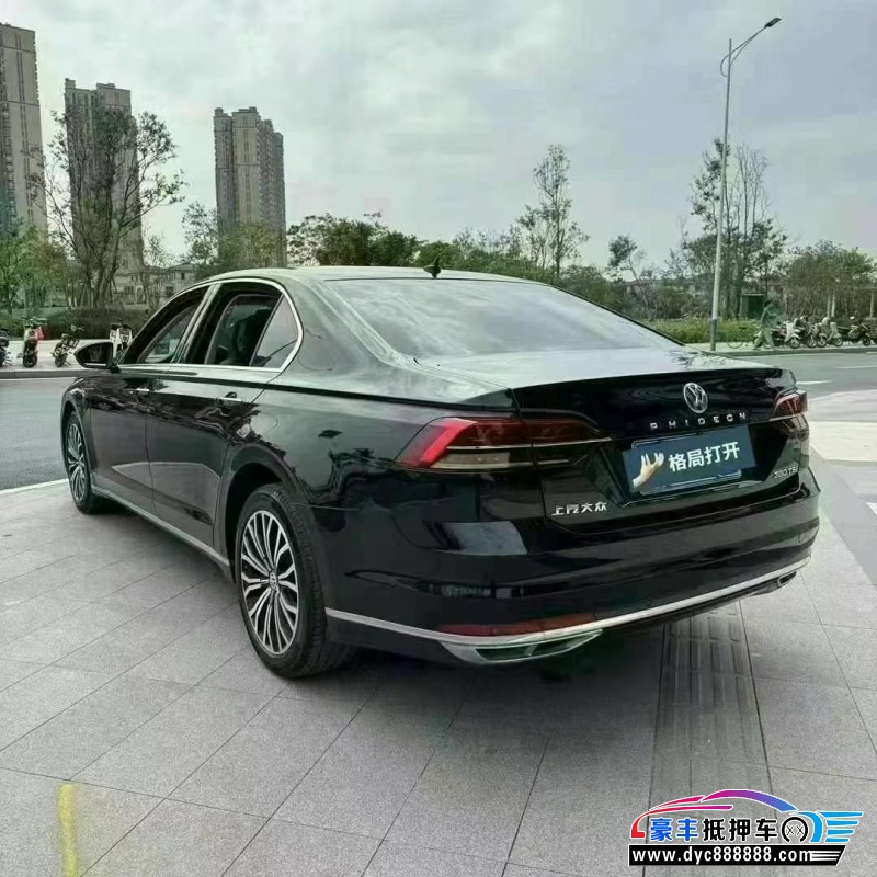 18年大众辉昂轿车抵押车出售