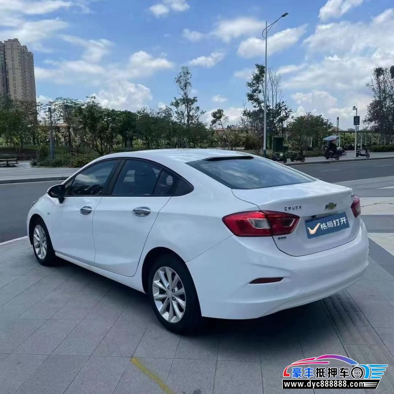 17年雪佛兰科鲁兹轿车抵押车出售