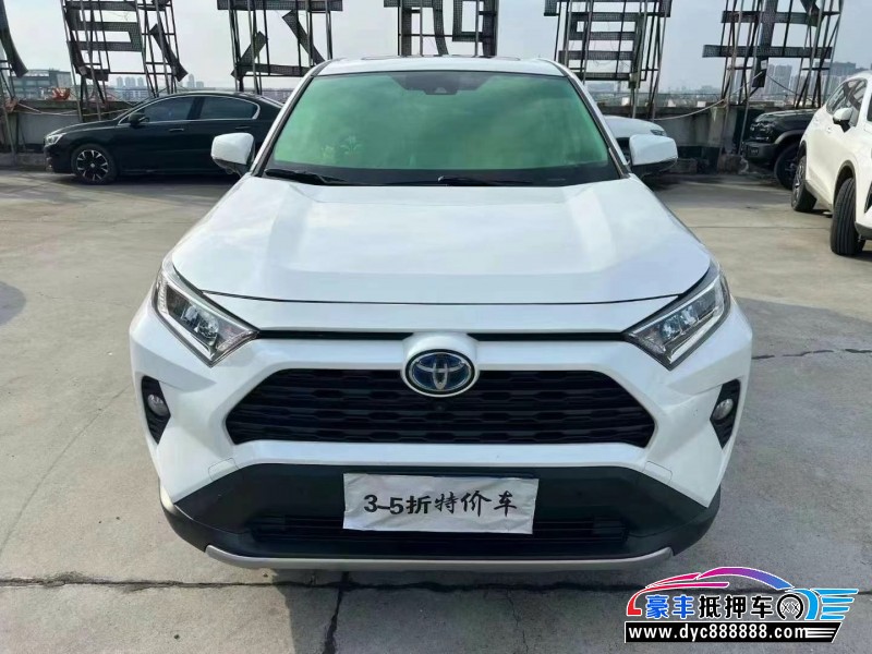 20年丰田RAV4轿车抵押车出售