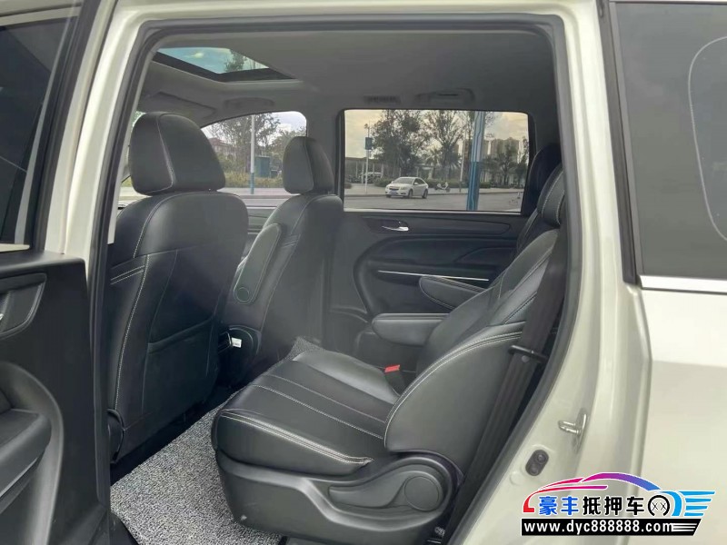 21年传祺m6轿车抵押车出售