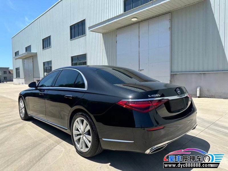 22年奔驰S轿车抵押车出售