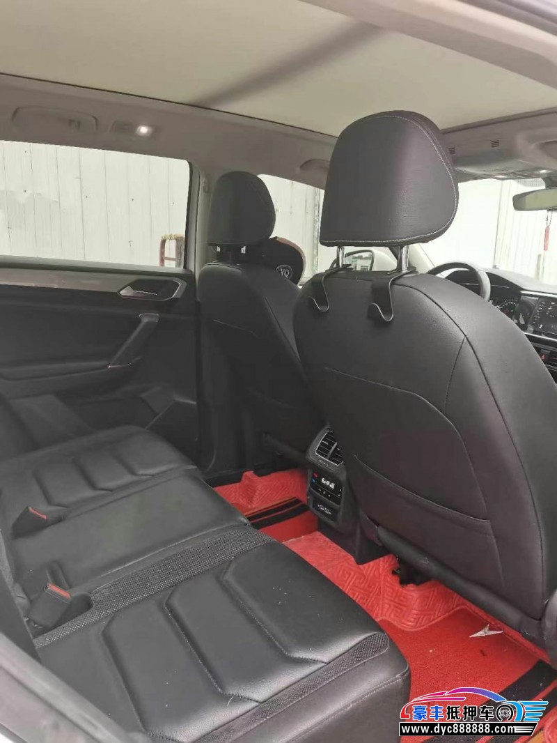 21年大众途岳轿车抵押车出售