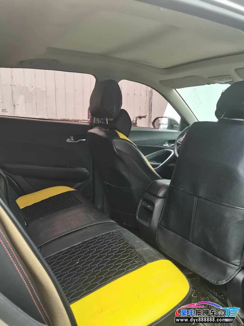 19年宝骏510轿车抵押车出售