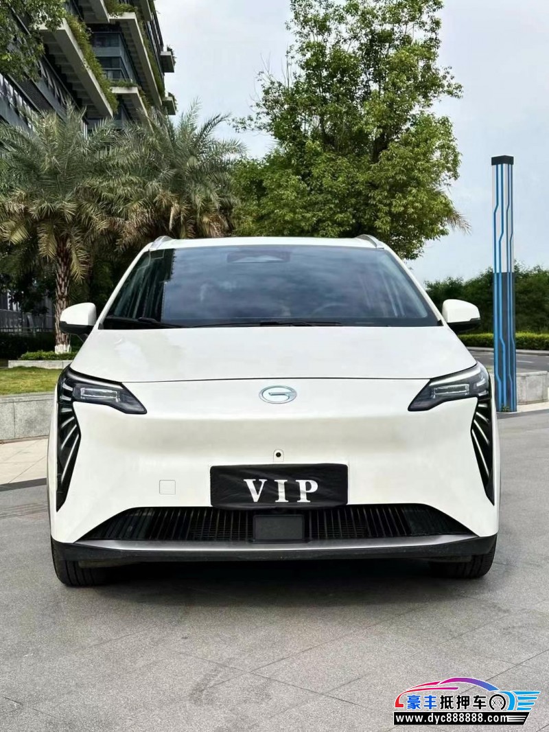 23年埃安Y70轿车抵押车出售