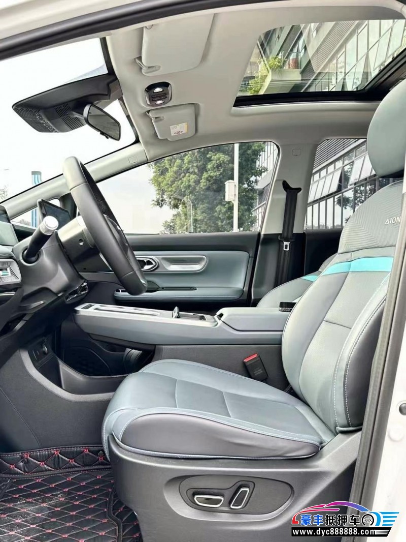 23年埃安Y70轿车抵押车出售