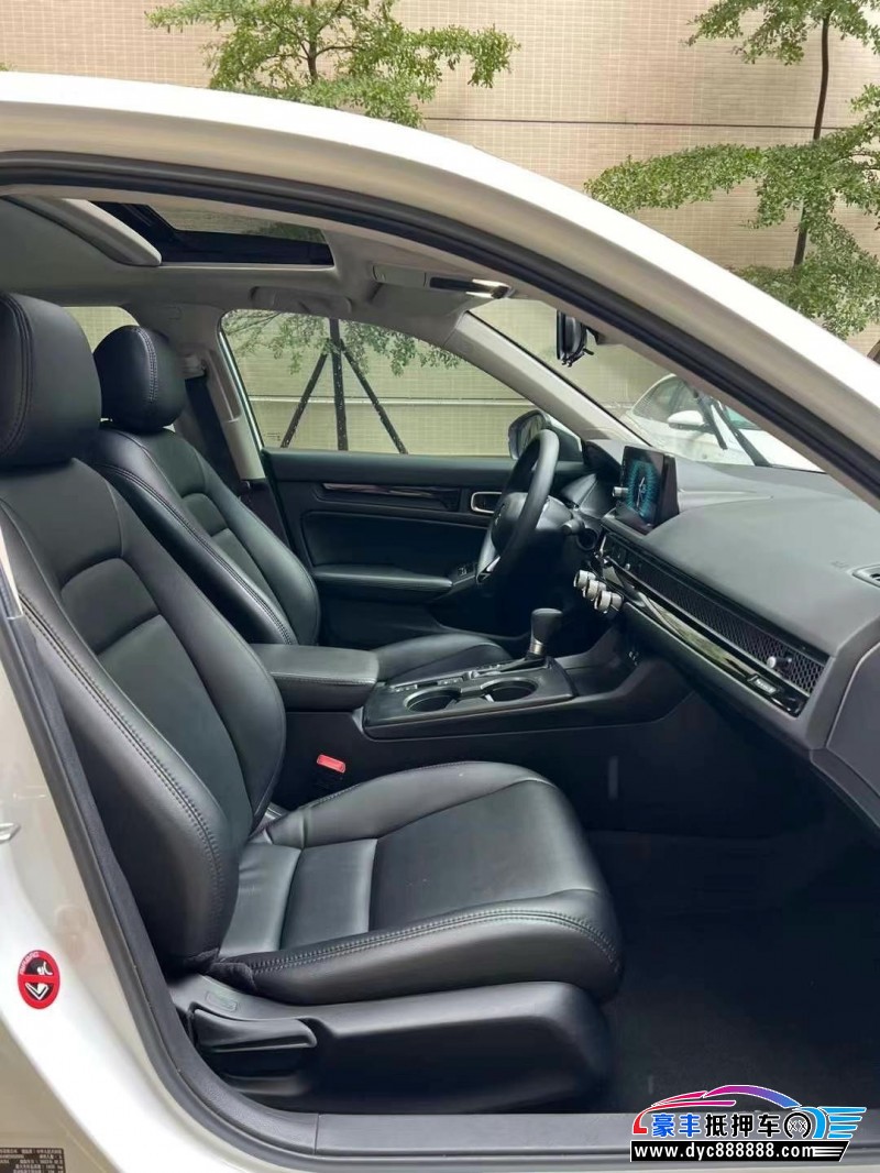 22年本田型格轿车抵押车出售