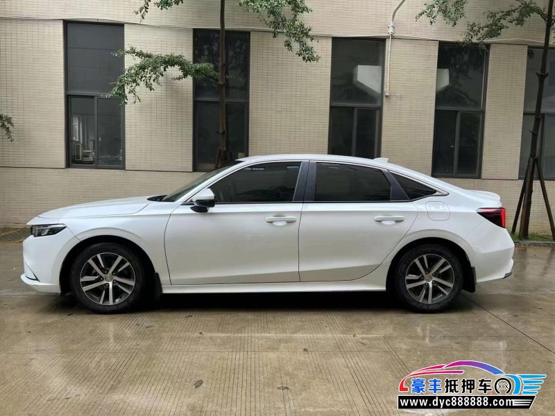 22年本田型格轿车抵押车出售