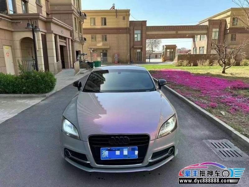 11年奥迪TT轿车抵押车出售