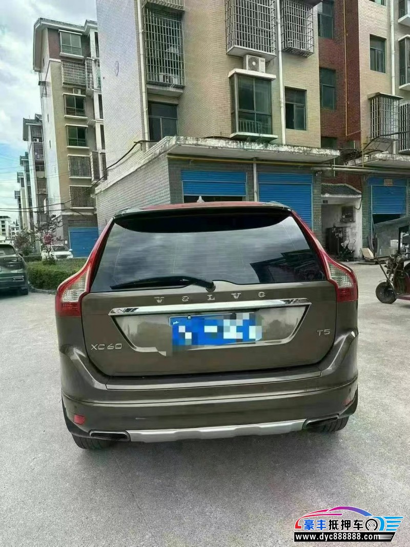14年沃尔沃XC60轿车抵押车出售