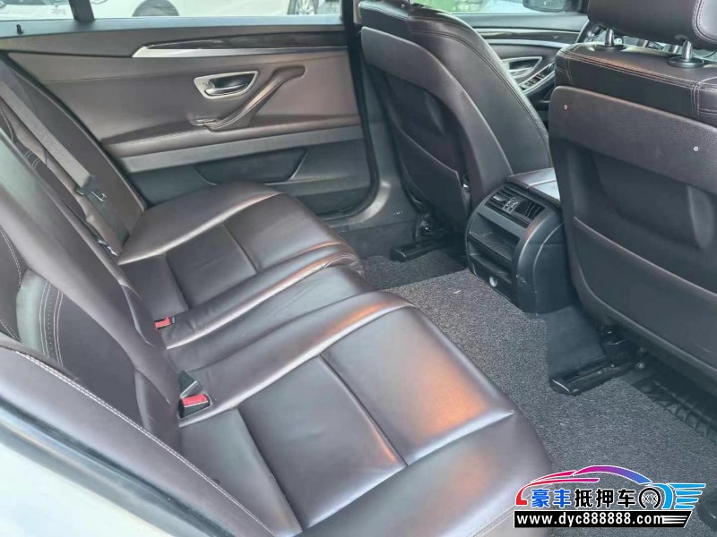 15年宝马5系轿车抵押车出售