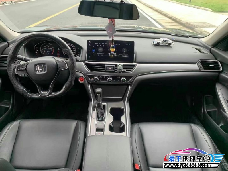 22年本田雅阁轿车抵押车出售