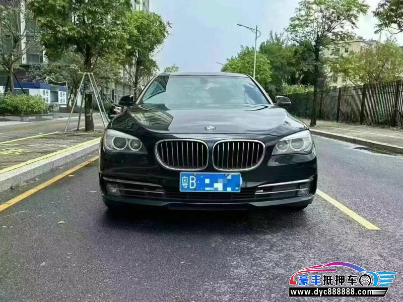 15年宝马7系轿车抵押车出售