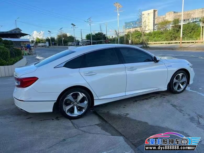 21年本田雅阁轿车抵押车出售