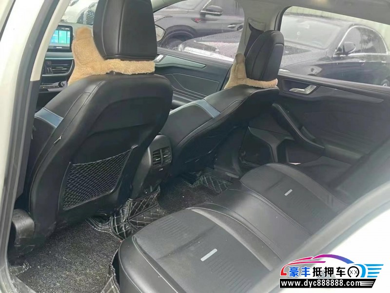 21年福特福克斯轿车抵押车出售