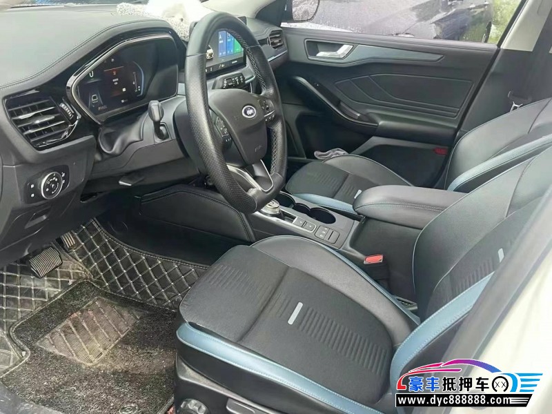 21年福特福克斯轿车抵押车出售