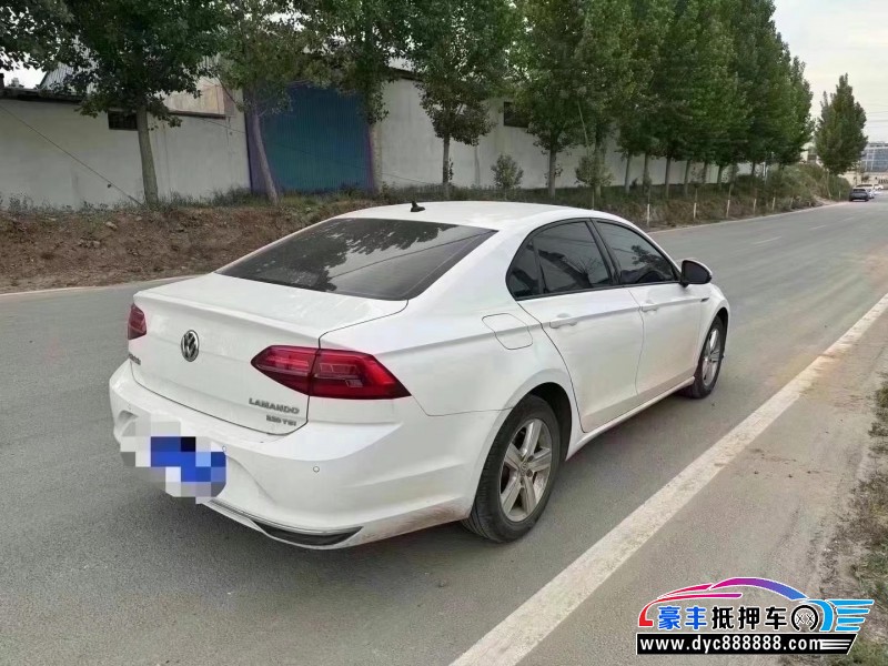 20年大众凌渡轿车抵押车出售