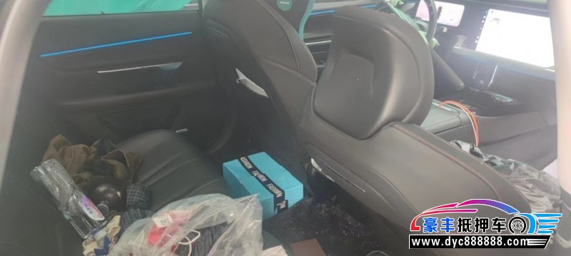 22年小鹏汽车P7轿车抵押车出售