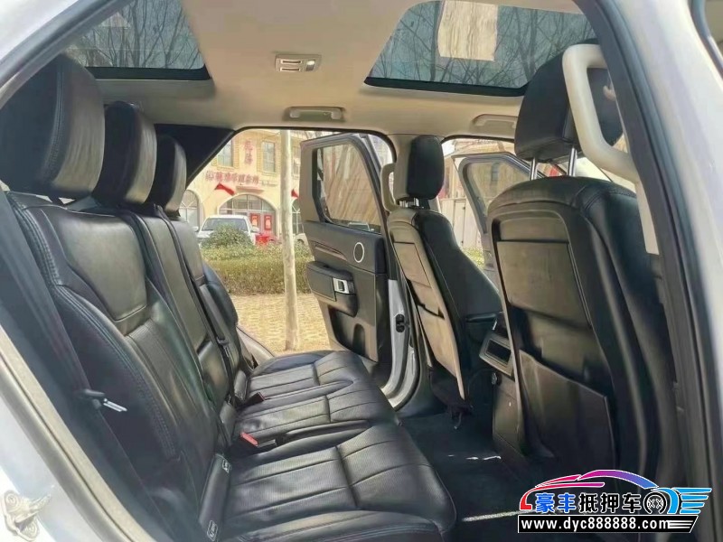 17年路虎发现5轿车抵押车出售