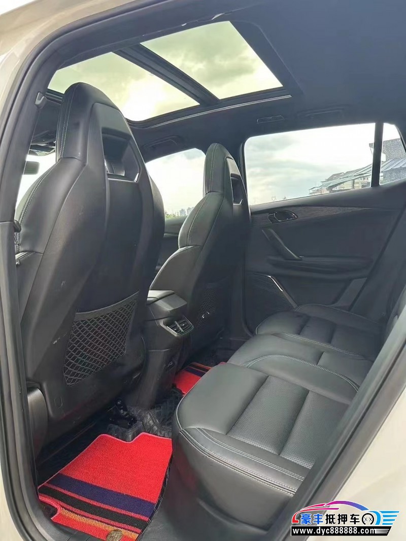 23年领克06轿车抵押车出售