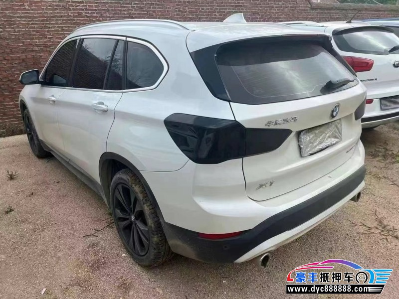 21年宝马X1轿车抵押车出售