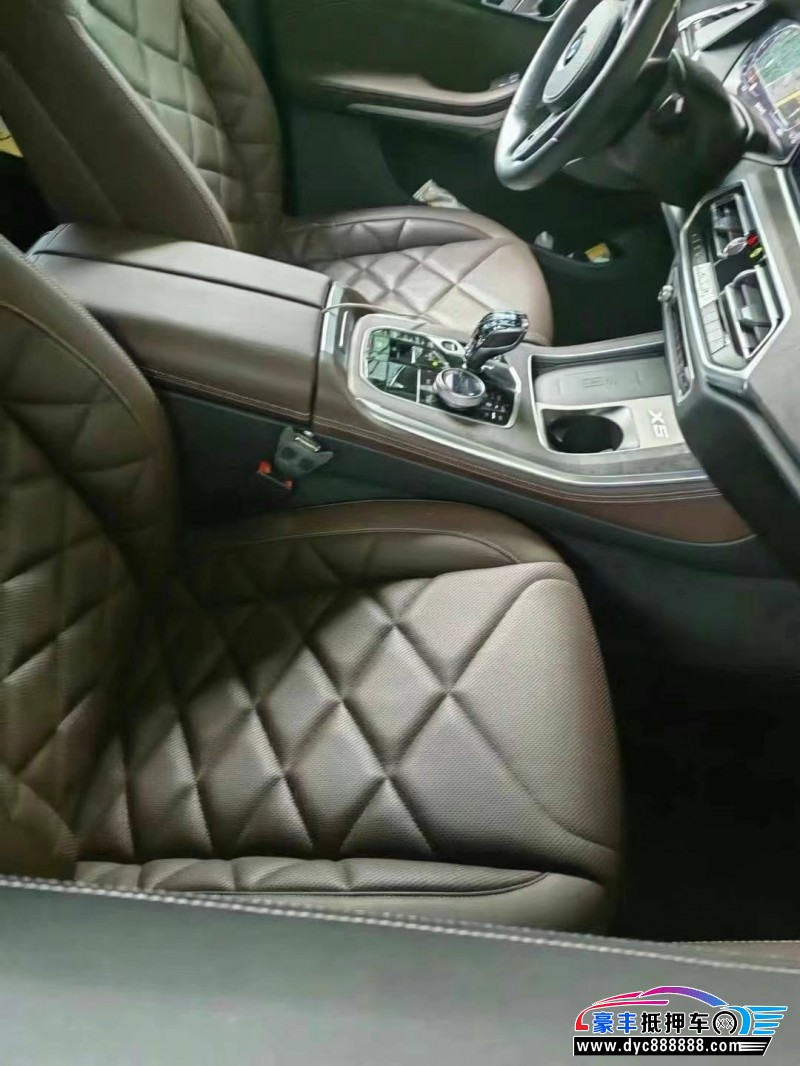 23年宝马X5轿车抵押车出售