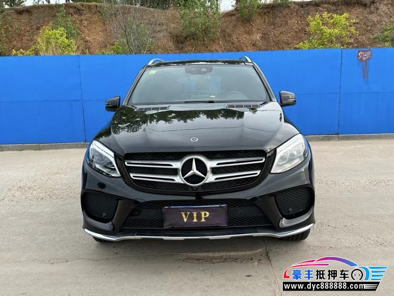 19年奔驰GLE轿车抵押车出售