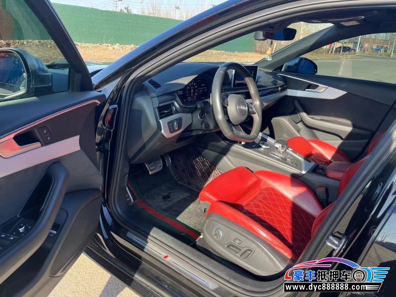 20年奥迪S4轿车抵押车出售