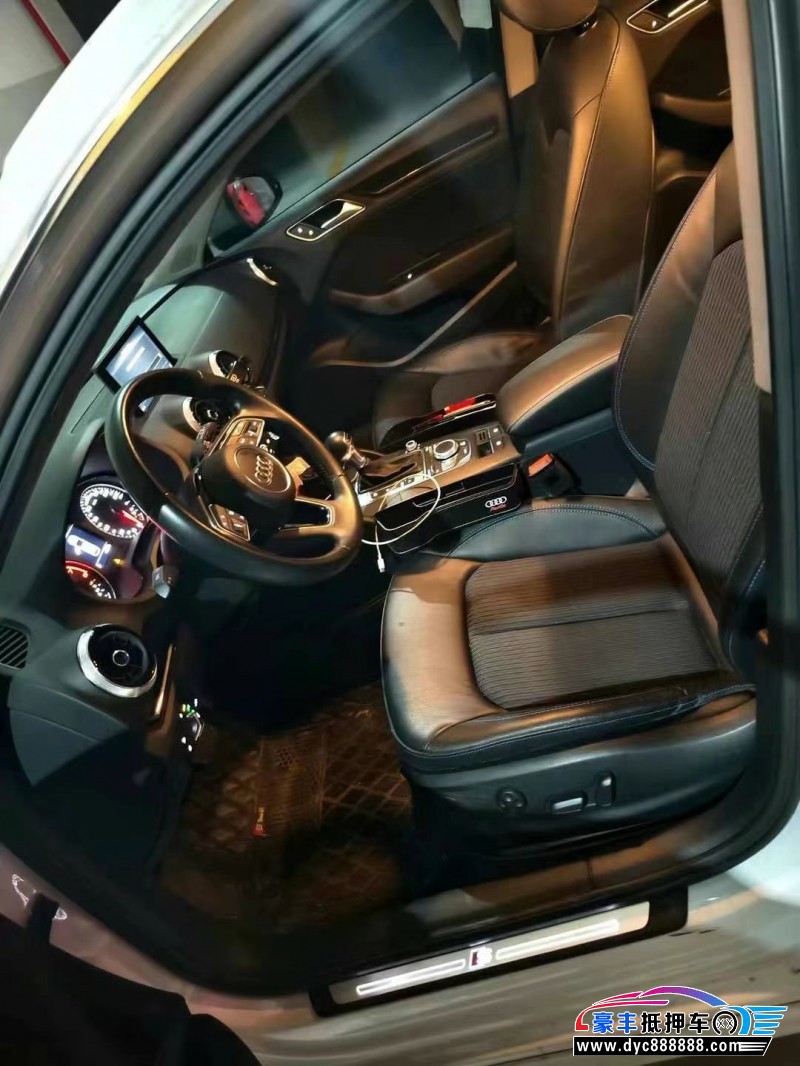 18年奥迪A3轿车抵押车出售