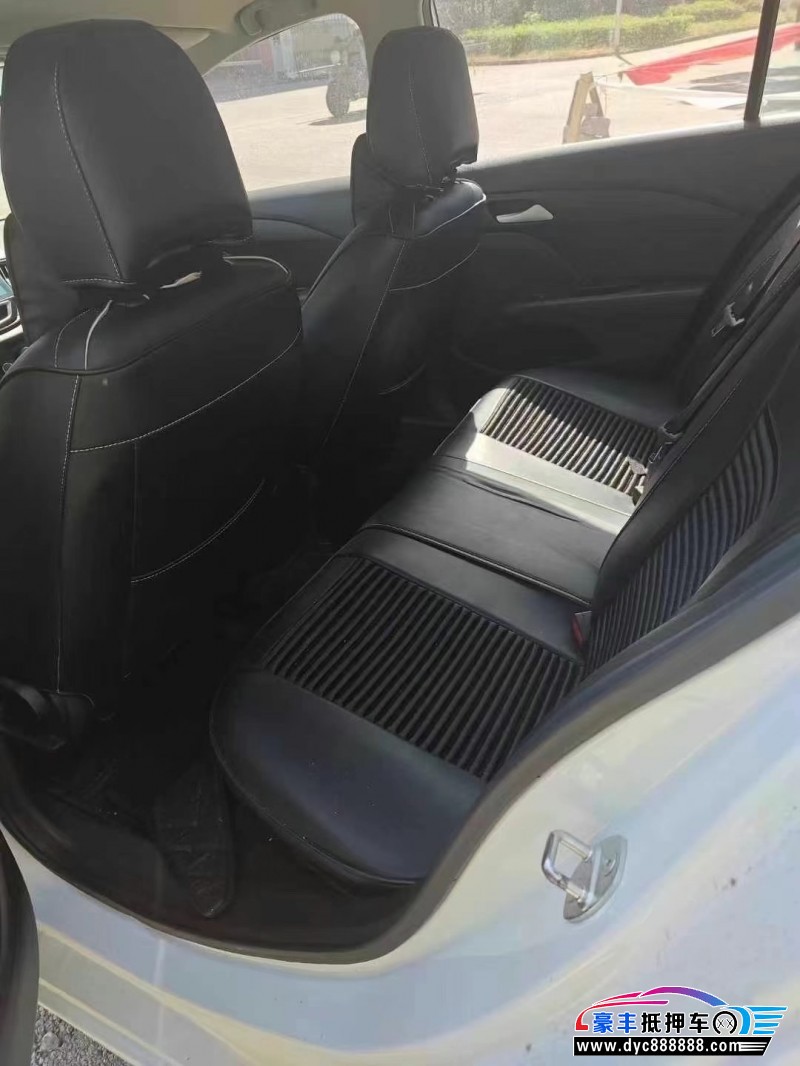 19年雪佛兰科沃兹轿车抵押车出售