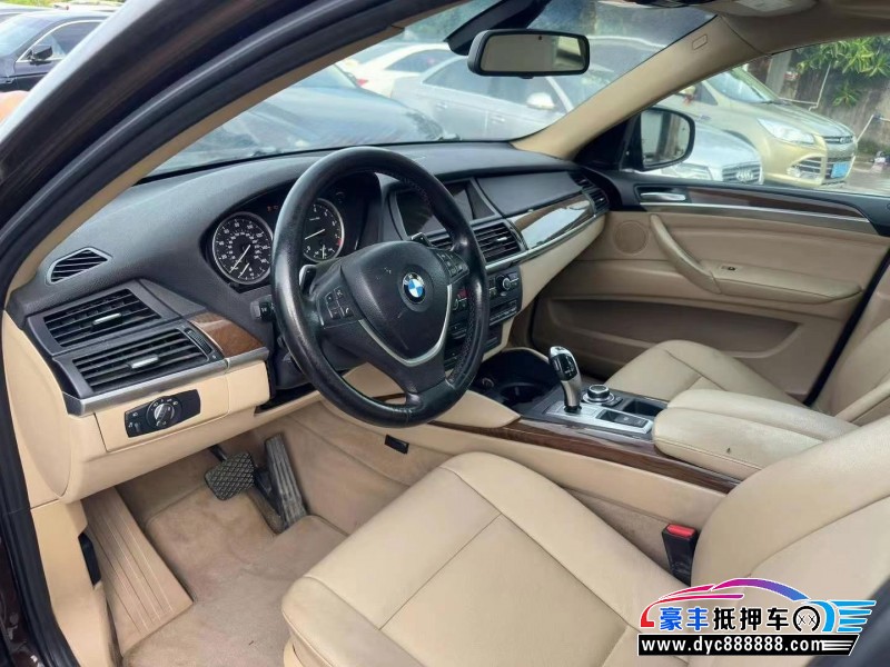 13年宝马X6轿车抵押车出售