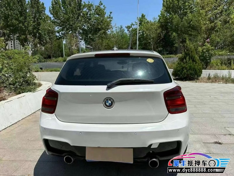 13年宝马1系轿车抵押车出售