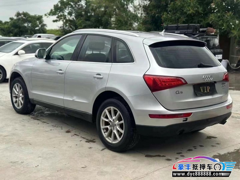 10年奥迪Q5轿车抵押车出售