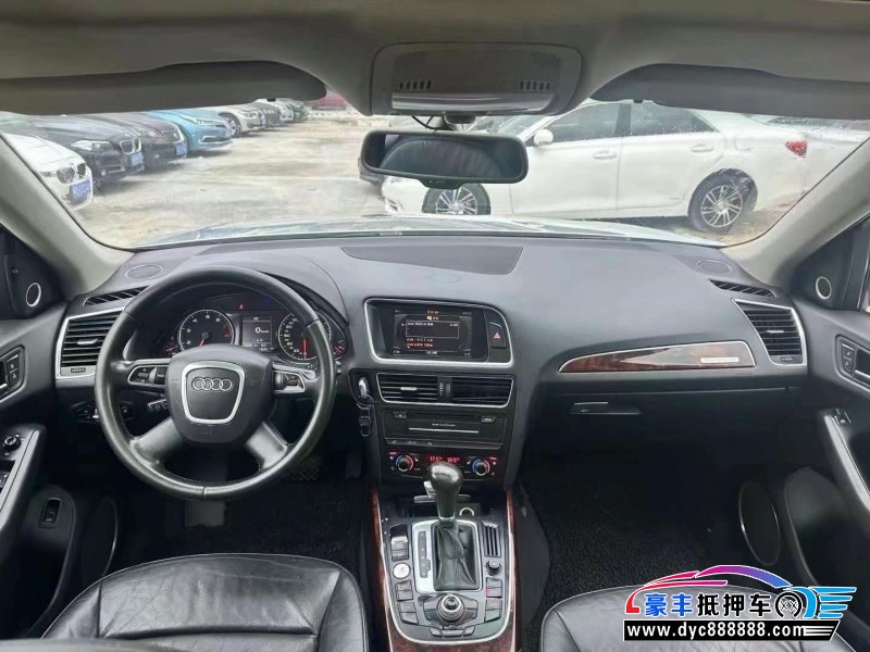 10年奥迪Q5轿车抵押车出售