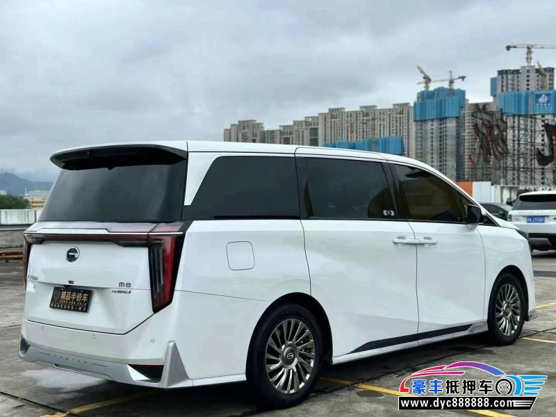 22年传祺M8轿车抵押车出售