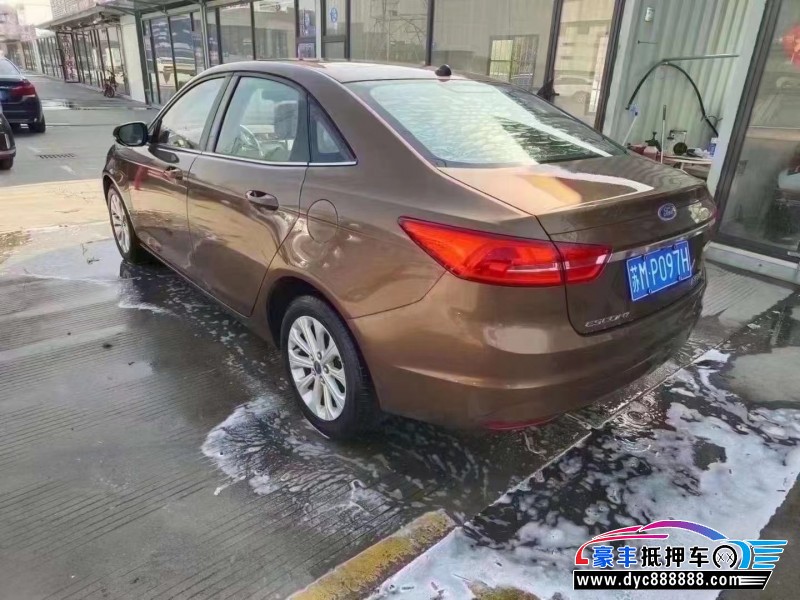 18年福特福睿斯轿车抵押车出售