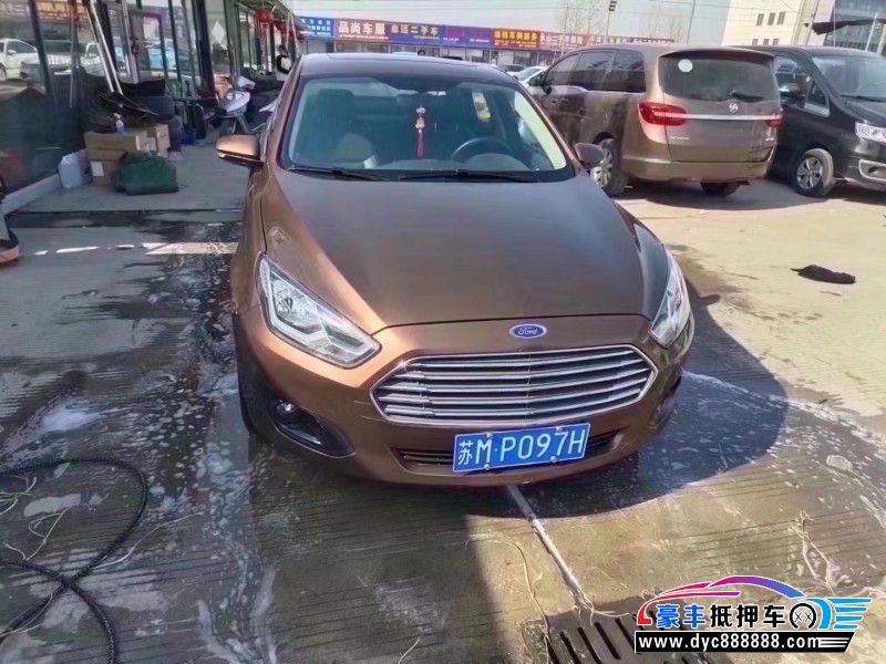 18年福特福睿斯轿车抵押车出售