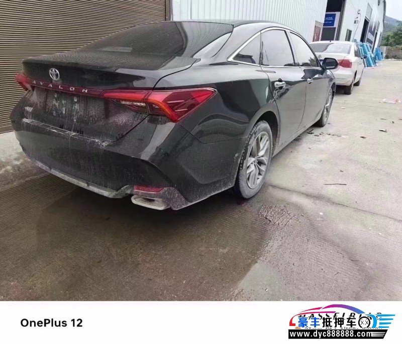 21年丰田亚洲龙轿车抵押车出售