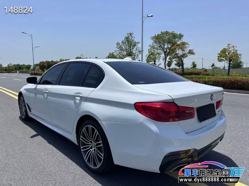 18年宝马5系轿车抵押车出售
