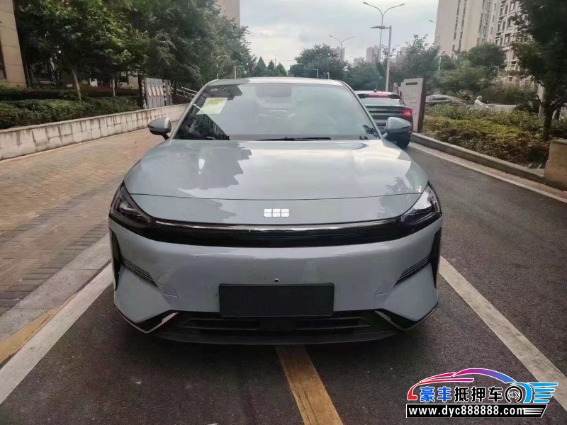 24年吉利银河L6轿车抵押车出售