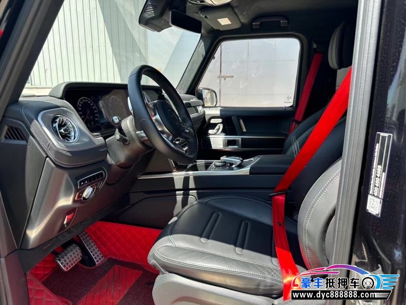 23年奔驰G轿车抵押车出售