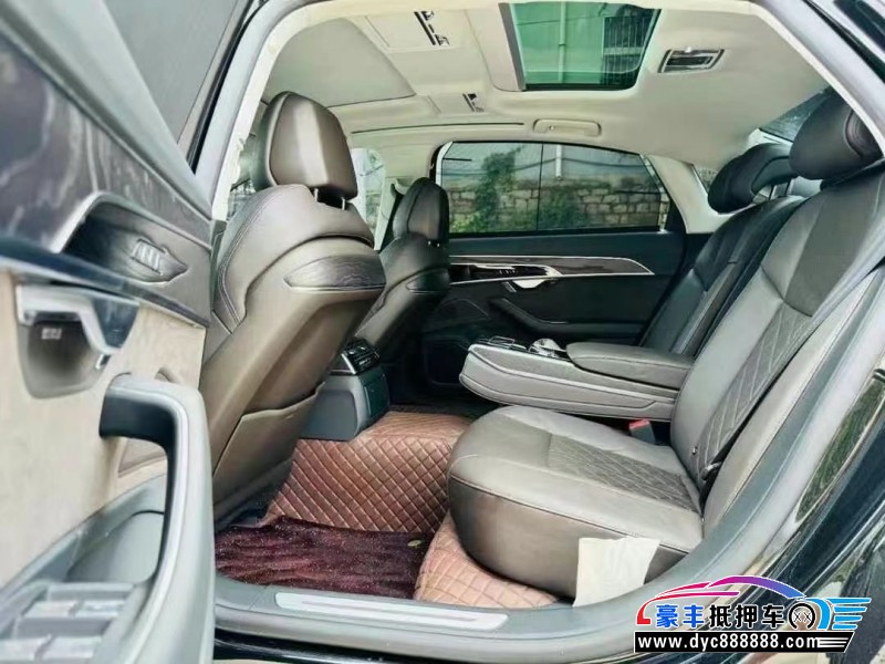 21年奥迪A8L轿车抵押车出售